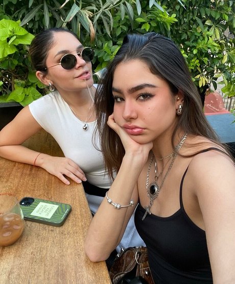 Dany Reyes erotic actress pictures