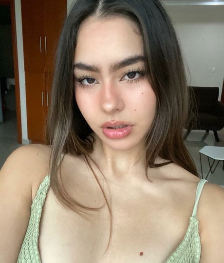 Dany Reyes art model picture