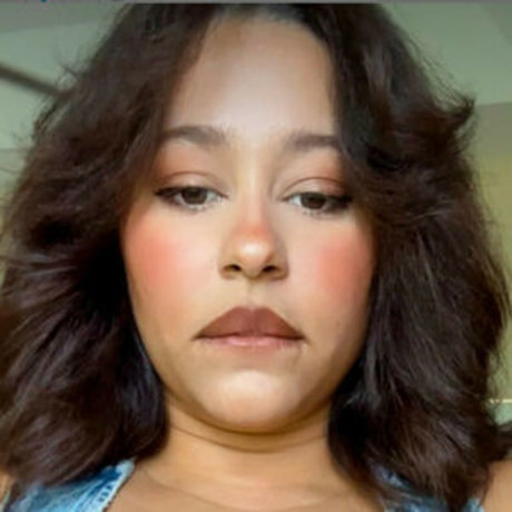 charliegirll sexy model photo