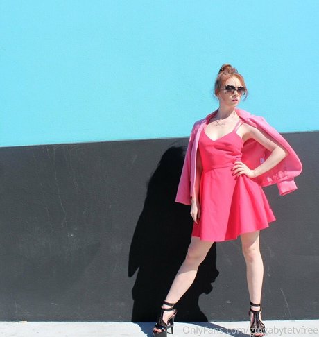 ginwoodsx star sexy pic