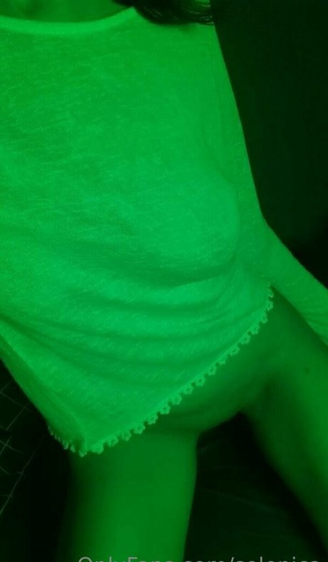 selenica perfect star pic