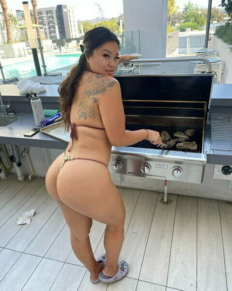 serenasu nudes star photos