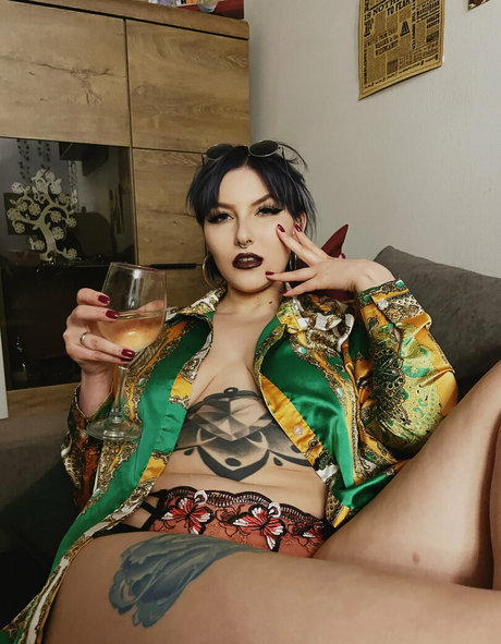 bebeblu free pornstar nudes photos