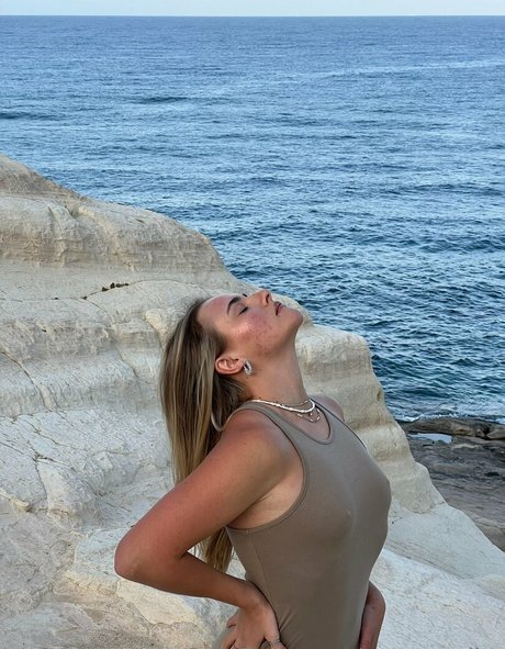 joi asian onlyfans beautiful nude pic