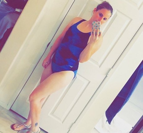 blueeyesbombshell model art gallery