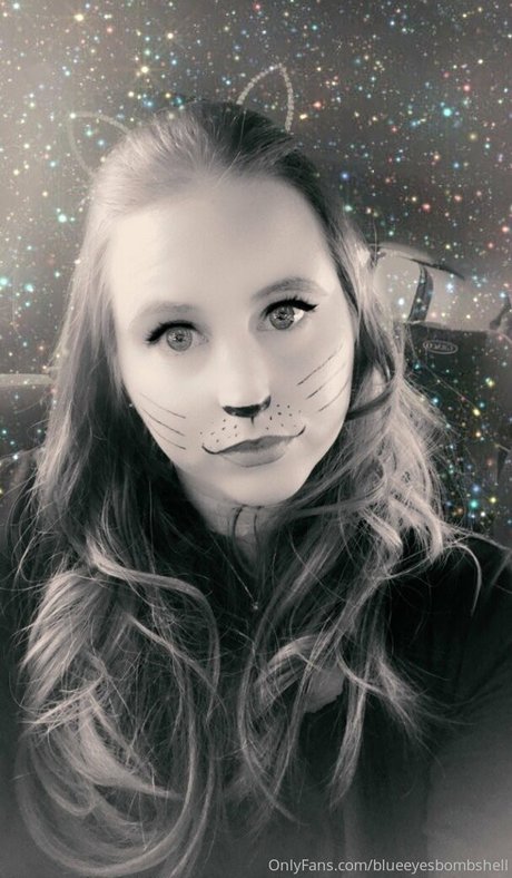 blueeyesbombshell beautiful model archive