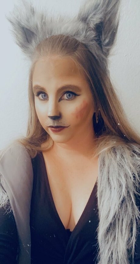 blueeyesbombshell art actress photo