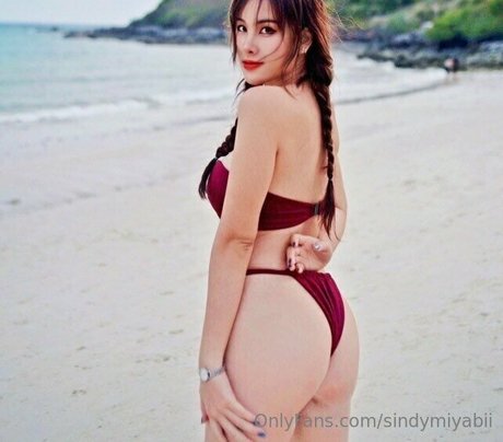 sindymiyabii high quality star pics