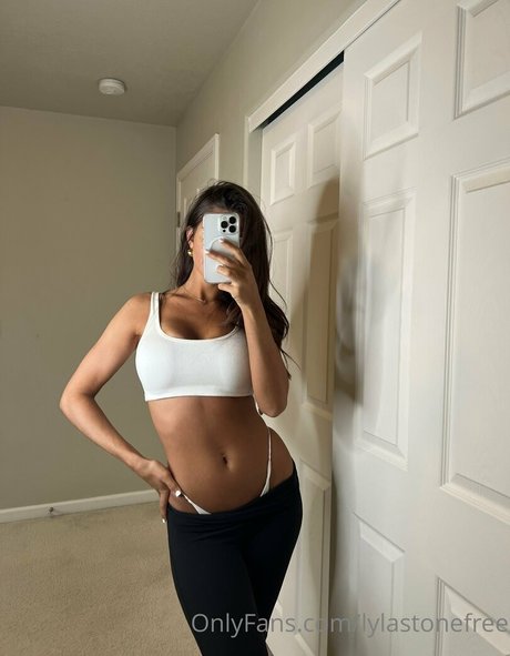 lylastonefree star porn image