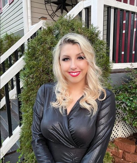 Abigail Cristea best model photo