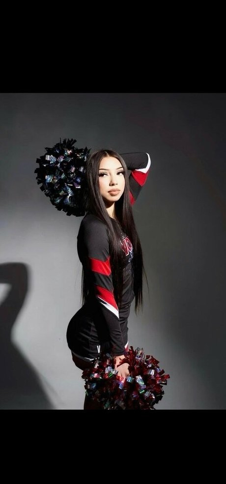 latina shemale onlyfans hot xxx images