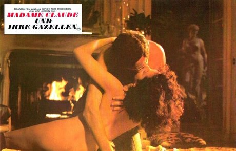 Dayle Haddon hot model image