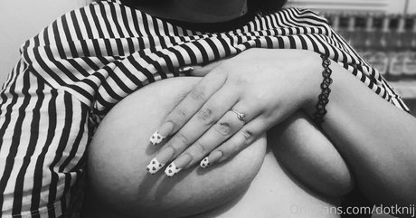 older onlyfans free galleries