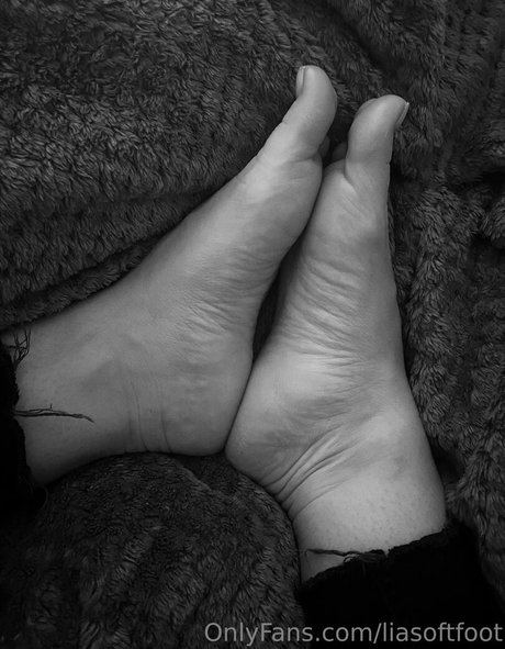 liasoftfoot model porn pictures