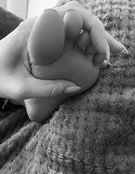 liasoftfoot naked star archive