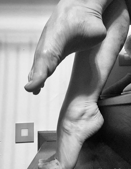 liasoftfoot model nice image