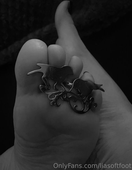 liasoftfoot best model pics
