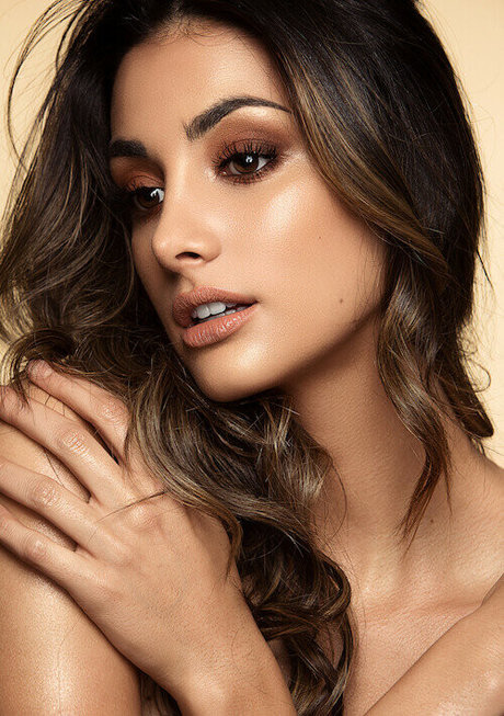 Olga Safari top star picture