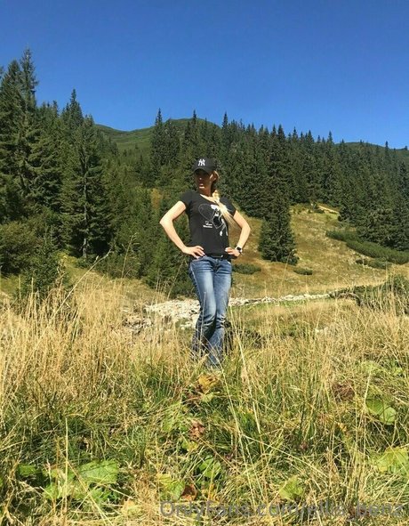 ellis benz beautiful star picture