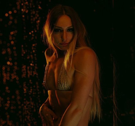 curvy shemale onlyfans hot porn pic