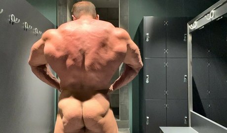 cult of apollo top model pics