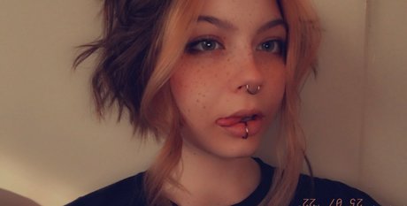 wide onlyfans hot naked img