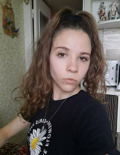 charming dora model nudes img