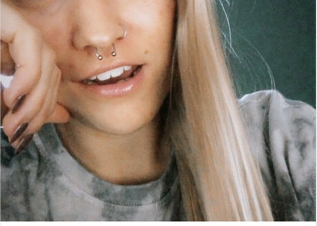 Emily Goodman porn star archive