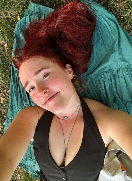 Bailey Grey high quality pornstar image