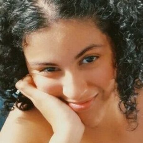 apenasmargarida model top img