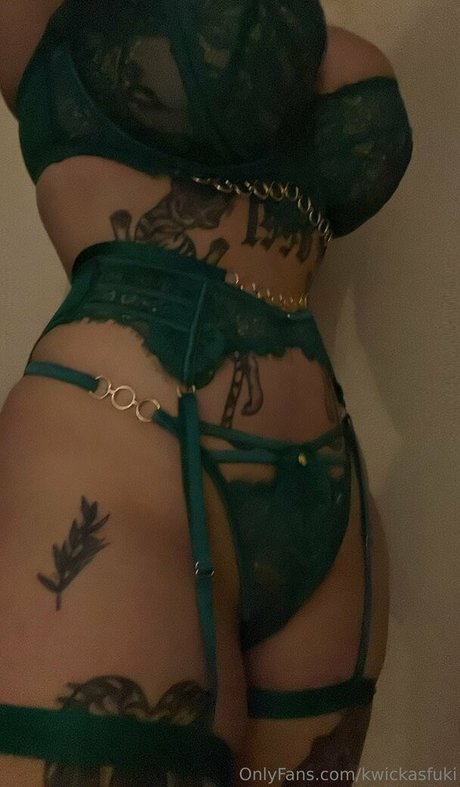 Kwickasfuki pornstar nudes photo