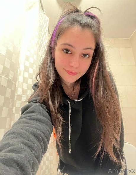 teen young onlyfans perfect photo