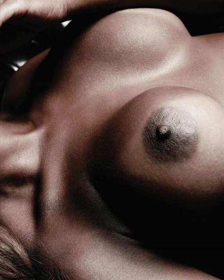 Jaqueline Faria model xxx pictures