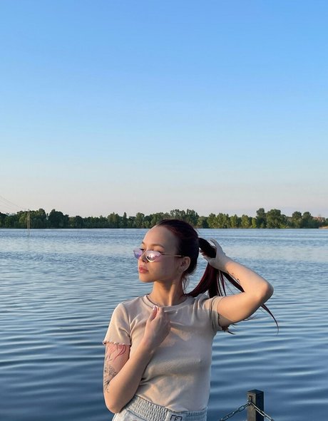 ass spread onlyfans nice images