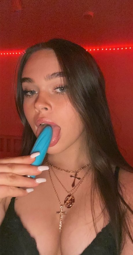 juicyicelandicbooty star high quality pics