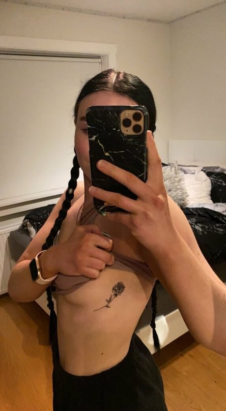 hot mature onlyfans pornographic archive