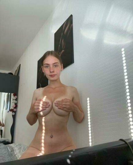 lucy fans vip model nudes photos