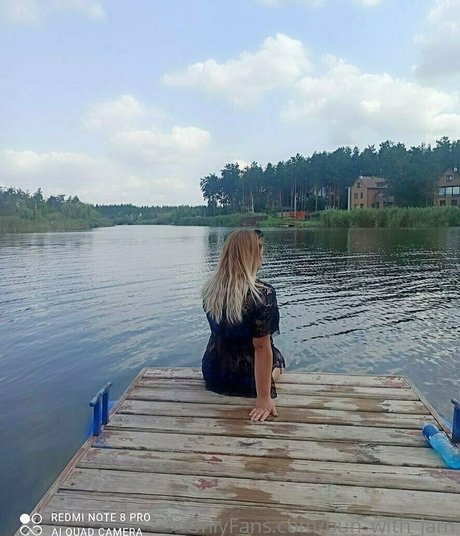 bun with jam model pornographic photo