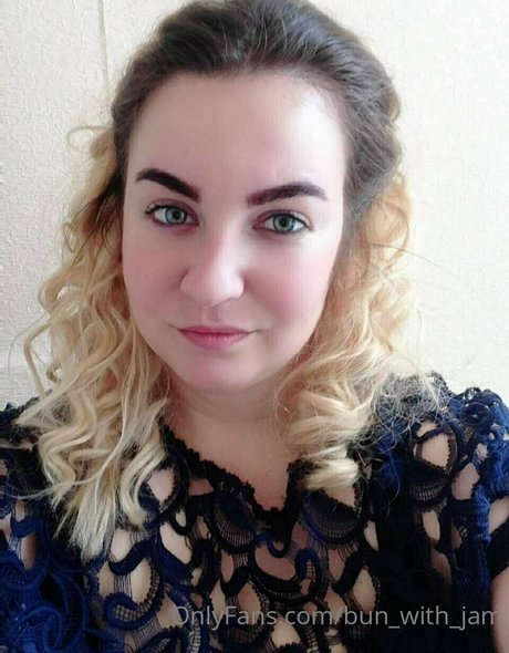 bun with jam nude pornstar pics