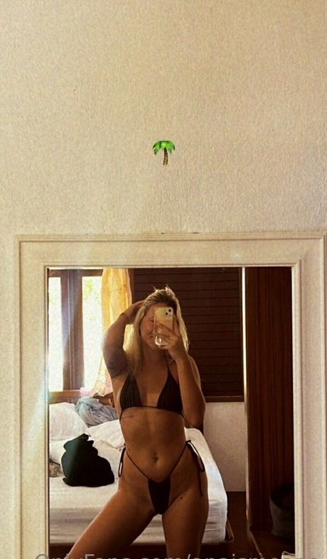 sianaanaom model nude photos