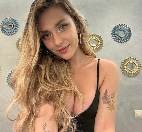 MariiD adult actress pics