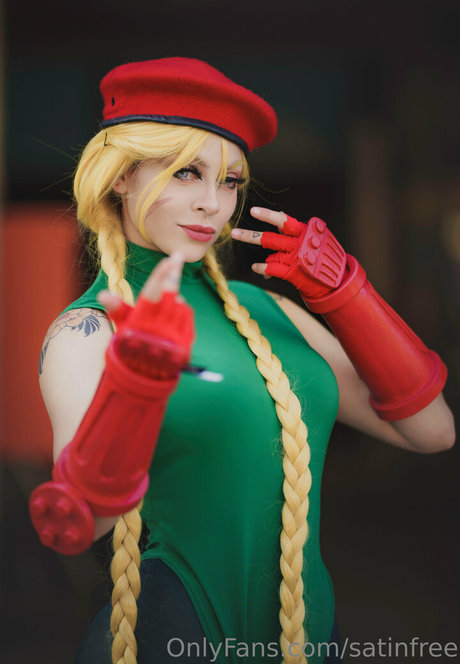 satinfree exclusive model pictures