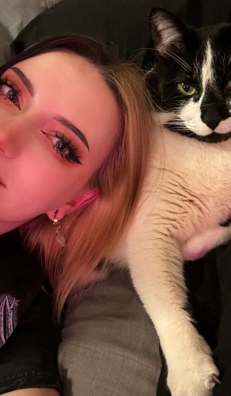 cybercllctr xxx model images