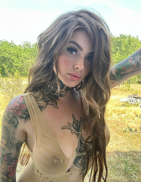 sinfuldollx model pornographic img