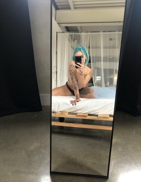 bluemooncrii model free images