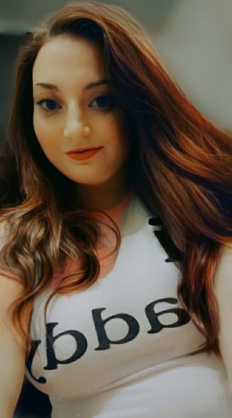 milf wife onlyfans porno photo