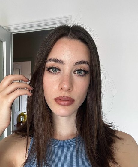 Simona Coppola hd model archive