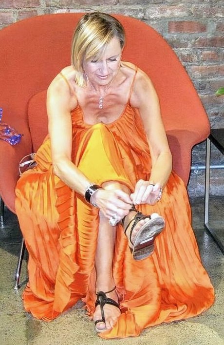 Carol McGiffin pornstar sexy photos