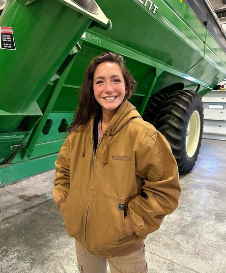 laura farms model art picture