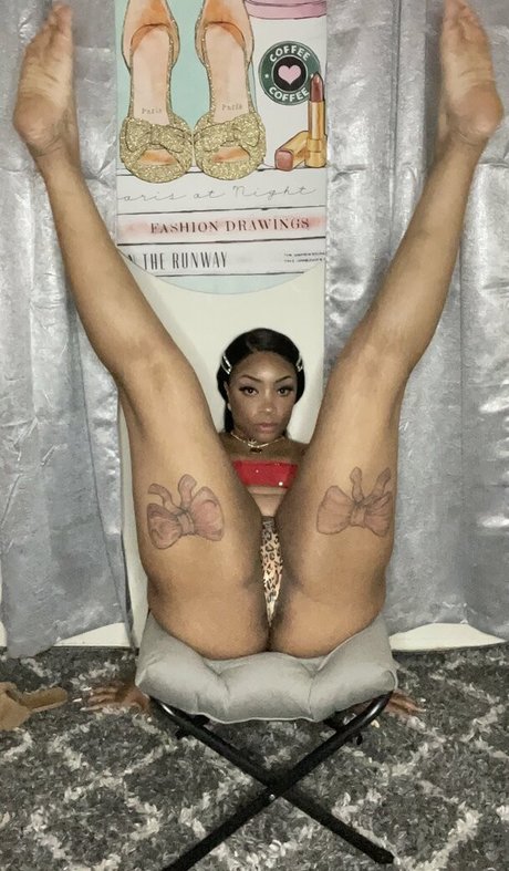 rubyyrumxx adult model galleries